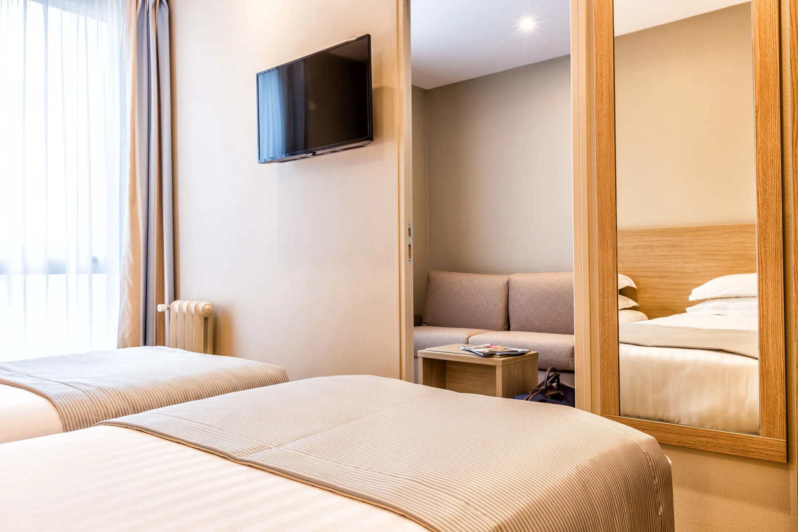 Hôtel Paris d'Issy Hôtel porte de Versailles