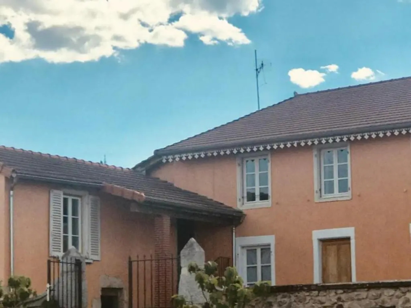 Gîte Saint-André-d'Apchon, 3 pièces, 5 personnes - FR-1-496-143