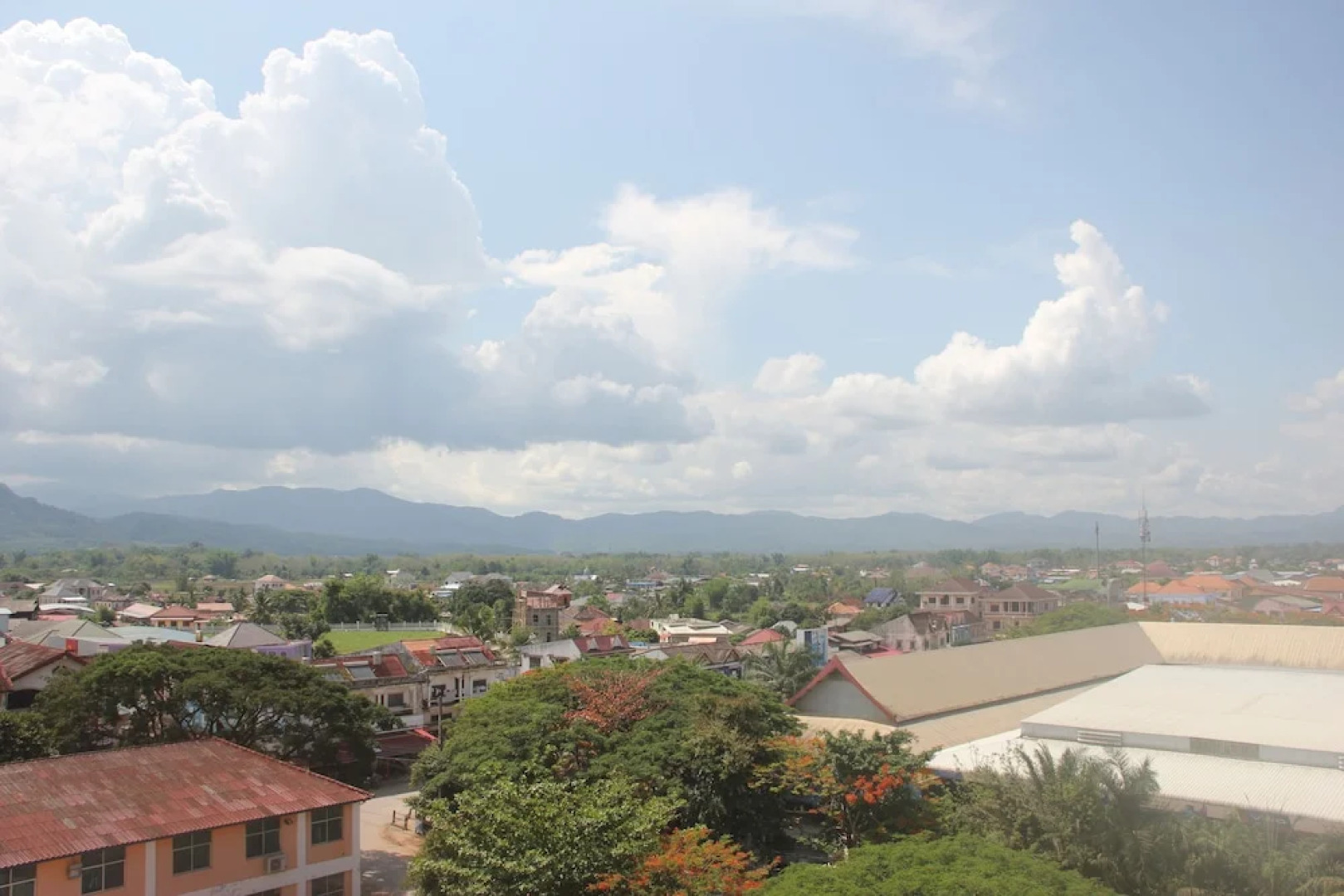 Royal Hotel Luang Namtha ' Huang Ching'