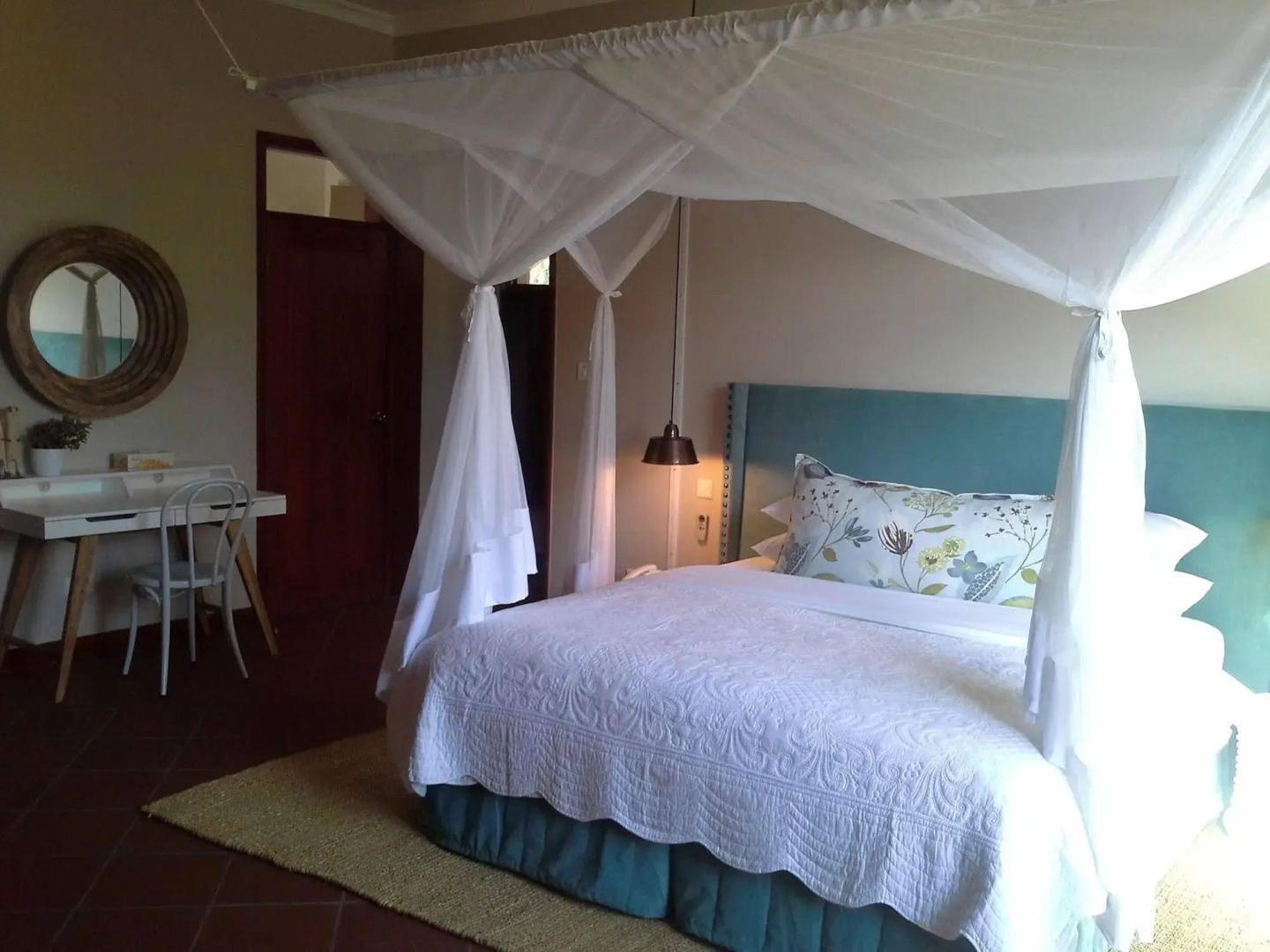Acacia Farm Lodge