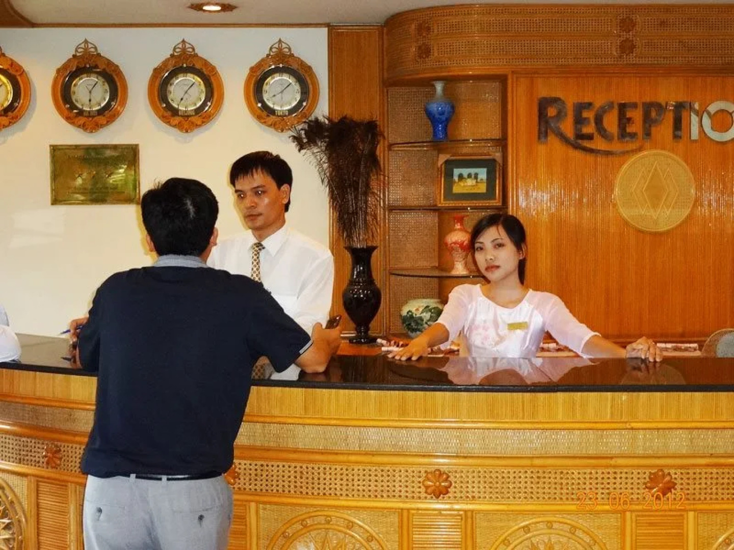 Biệt thự xanh lam