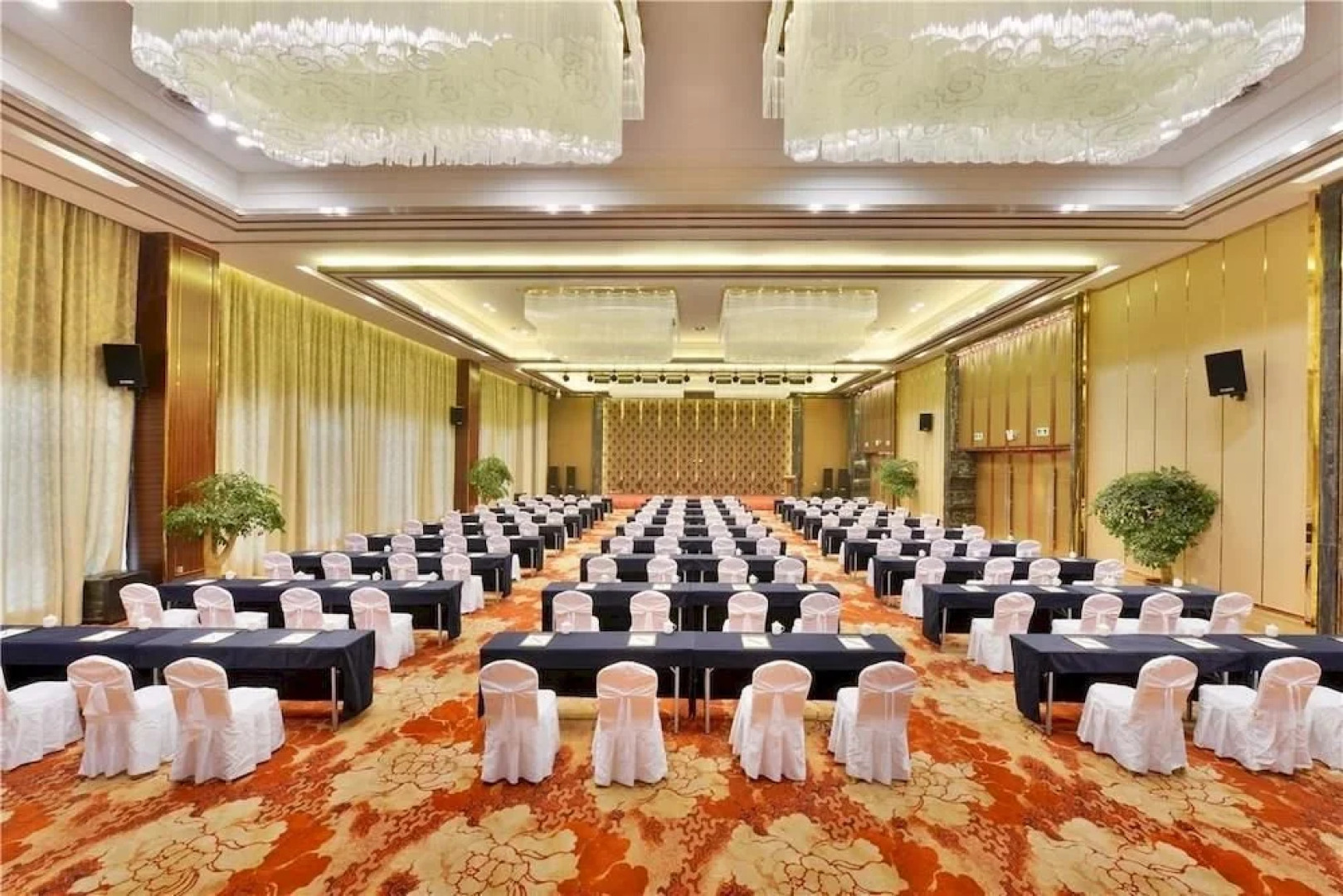 Xuchang Shenghe Lijing Hotel