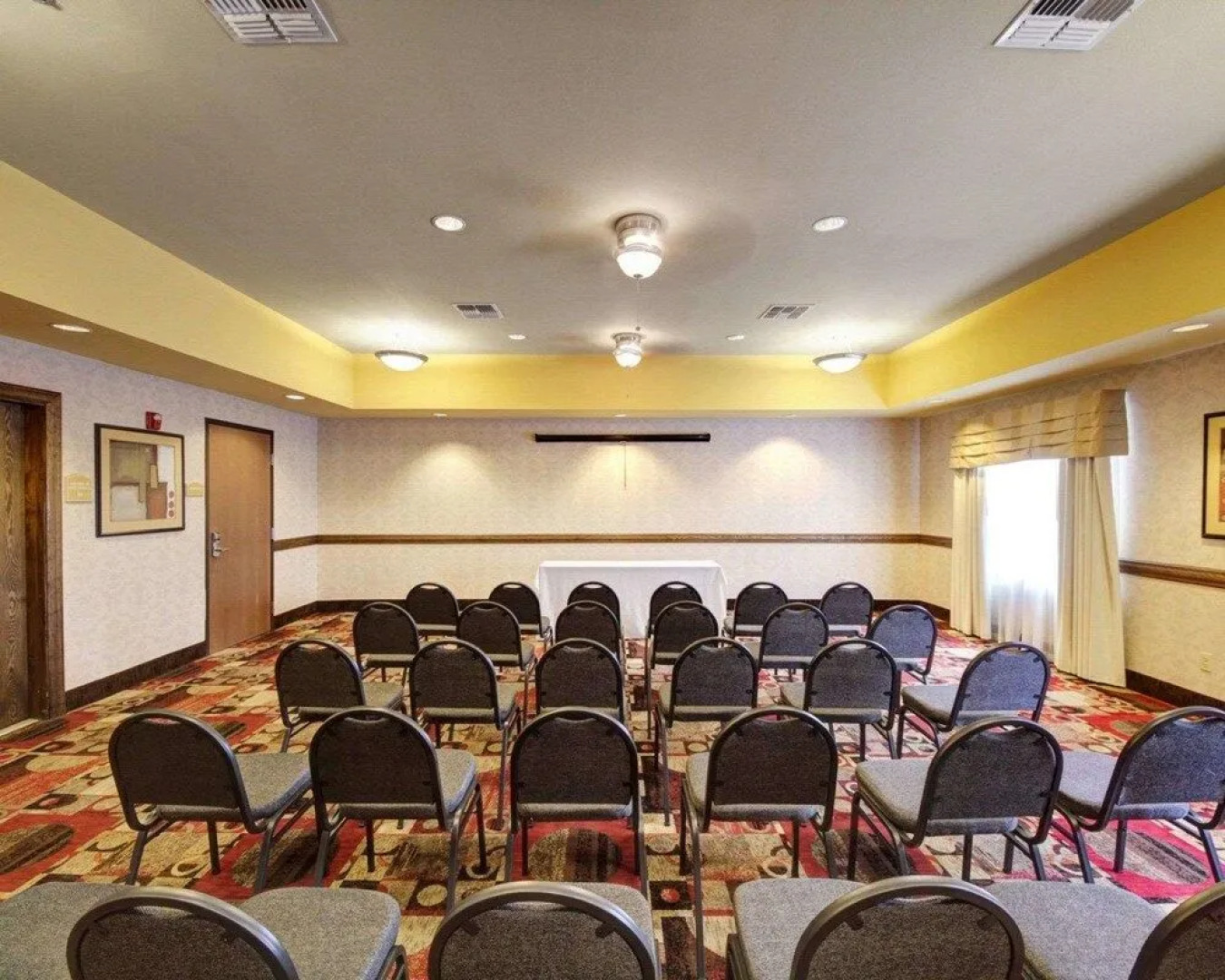 Comfort Inn & Suites Donna Near I-2