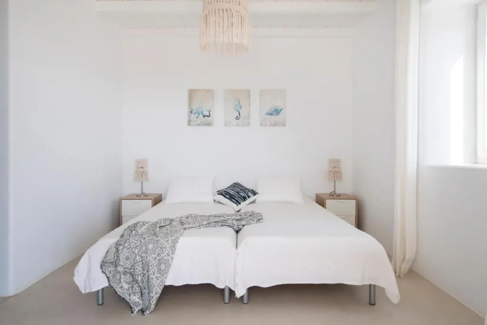 White Santa Maria Villa