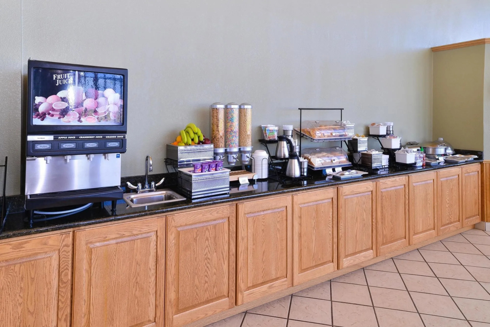 Best Western Movie Manor