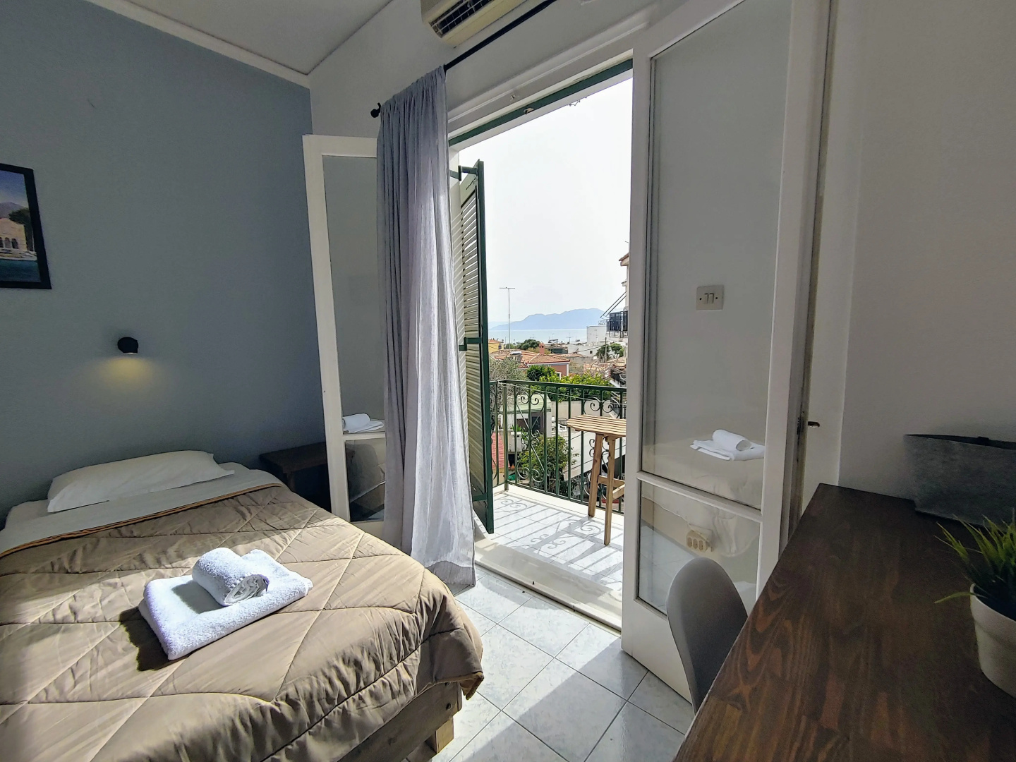 Aegina Hotel