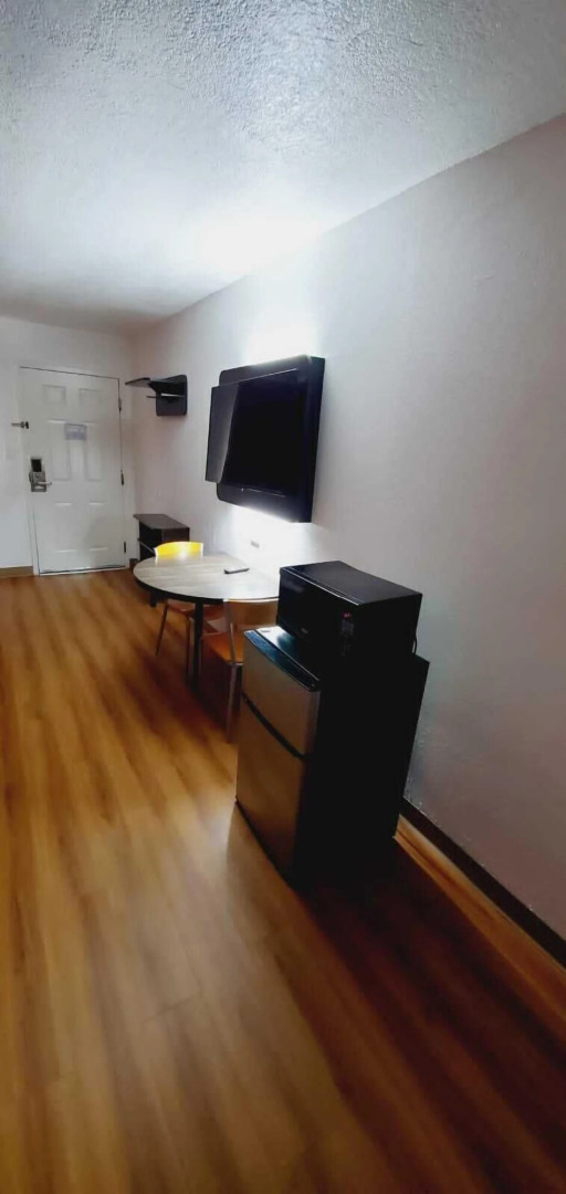 Motel 6 Memphis, TN - Graceland