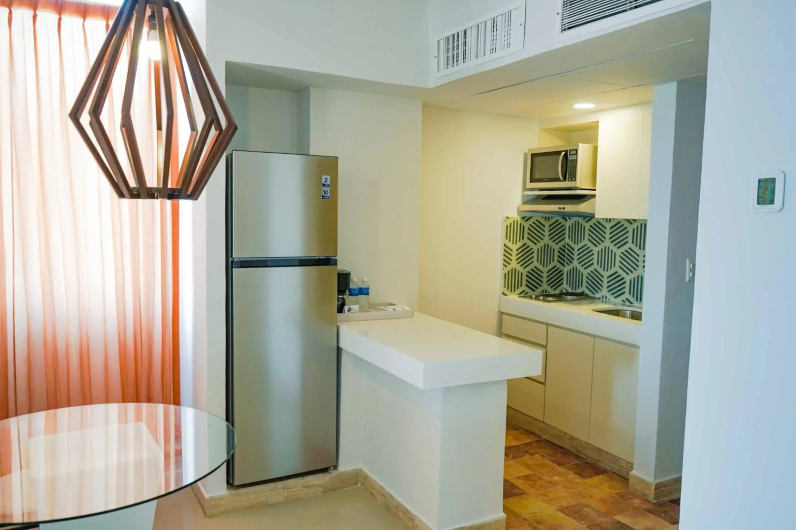 Luna Palace Hotel and Suites