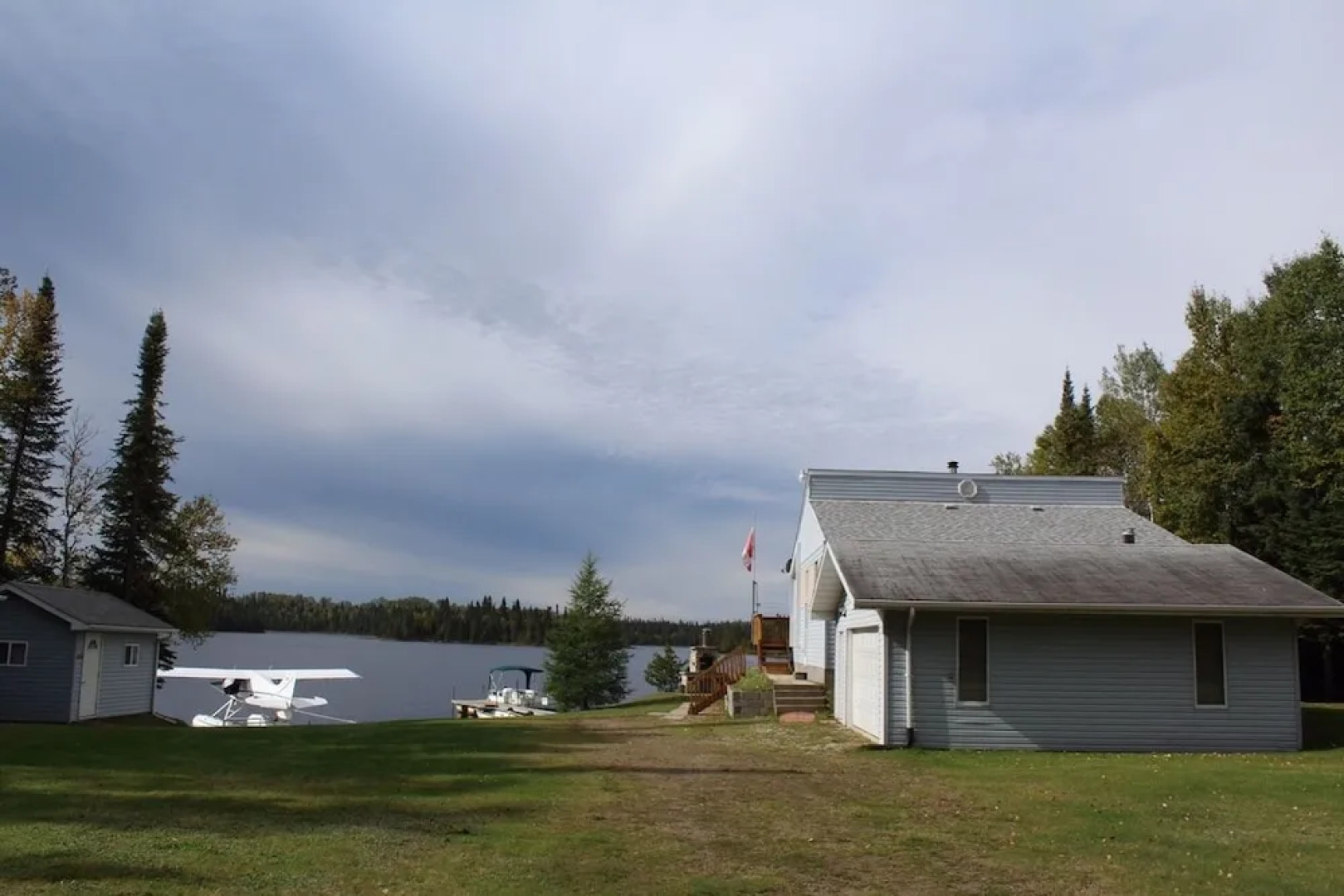 Spruce Forest Lakeside B&B