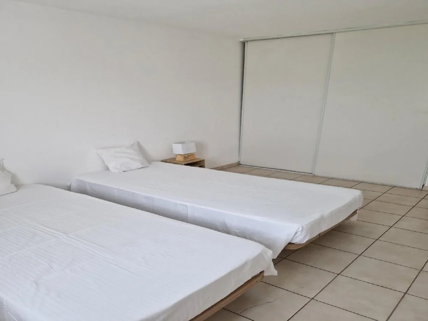 Beautiful Holiday Apartment in Uzes With Balcony