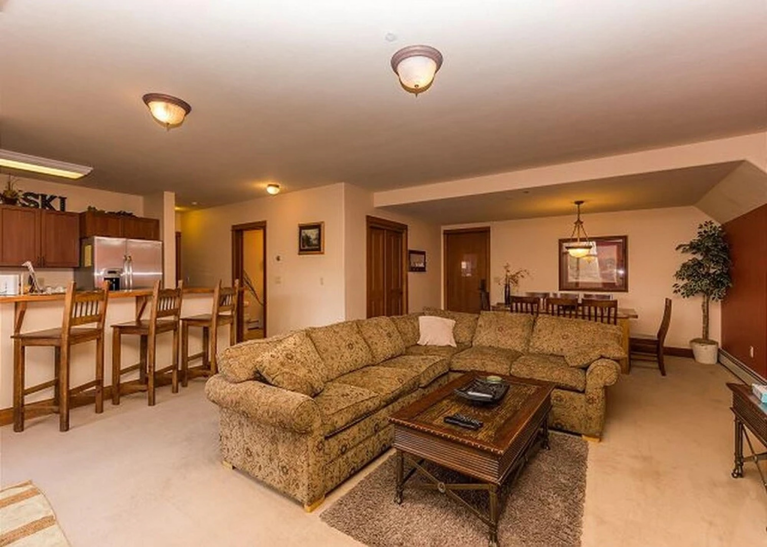 Oro Grande by Summit County Mountain Retreats