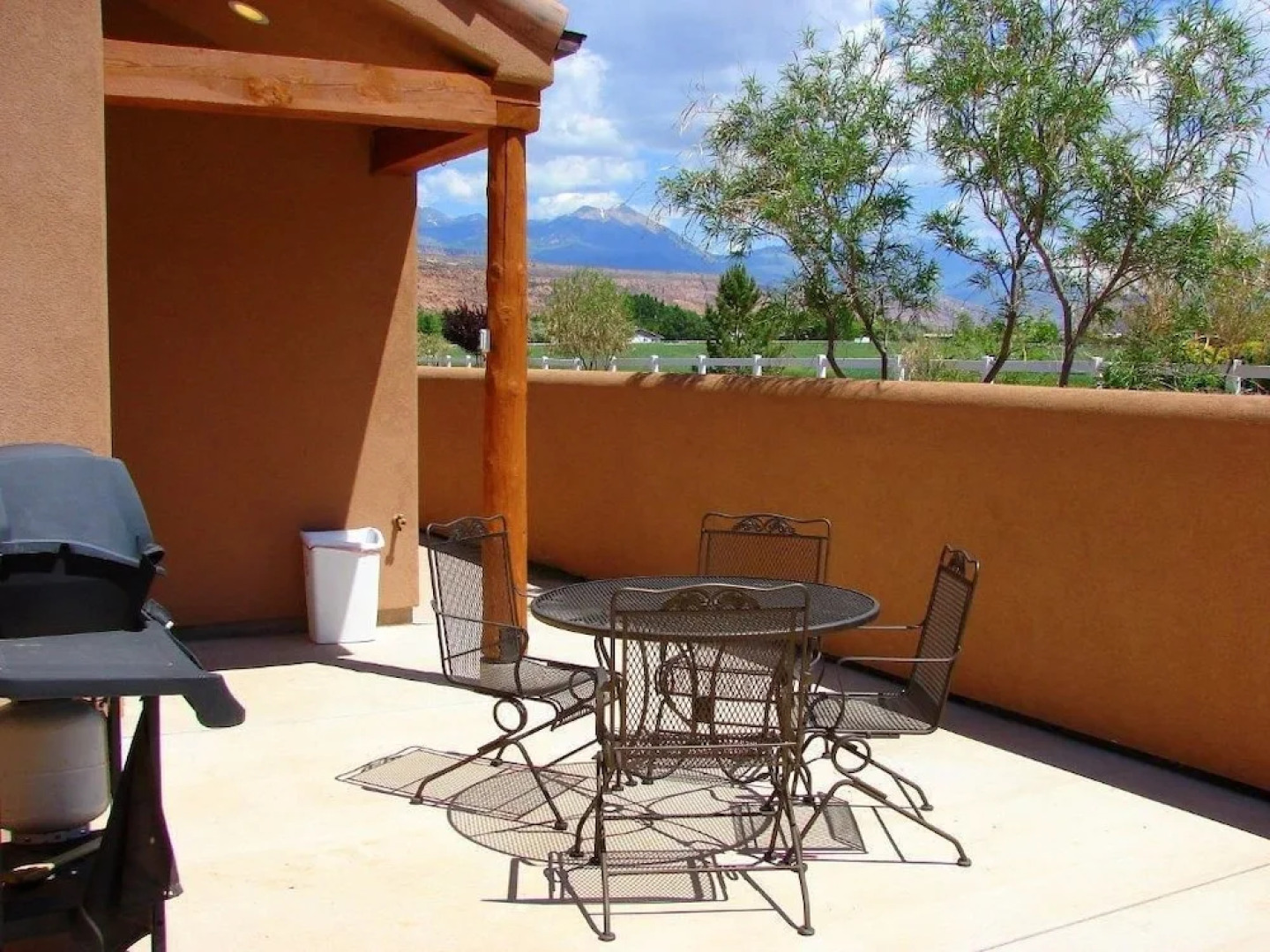 Jan's Joy N3 by RedAwning