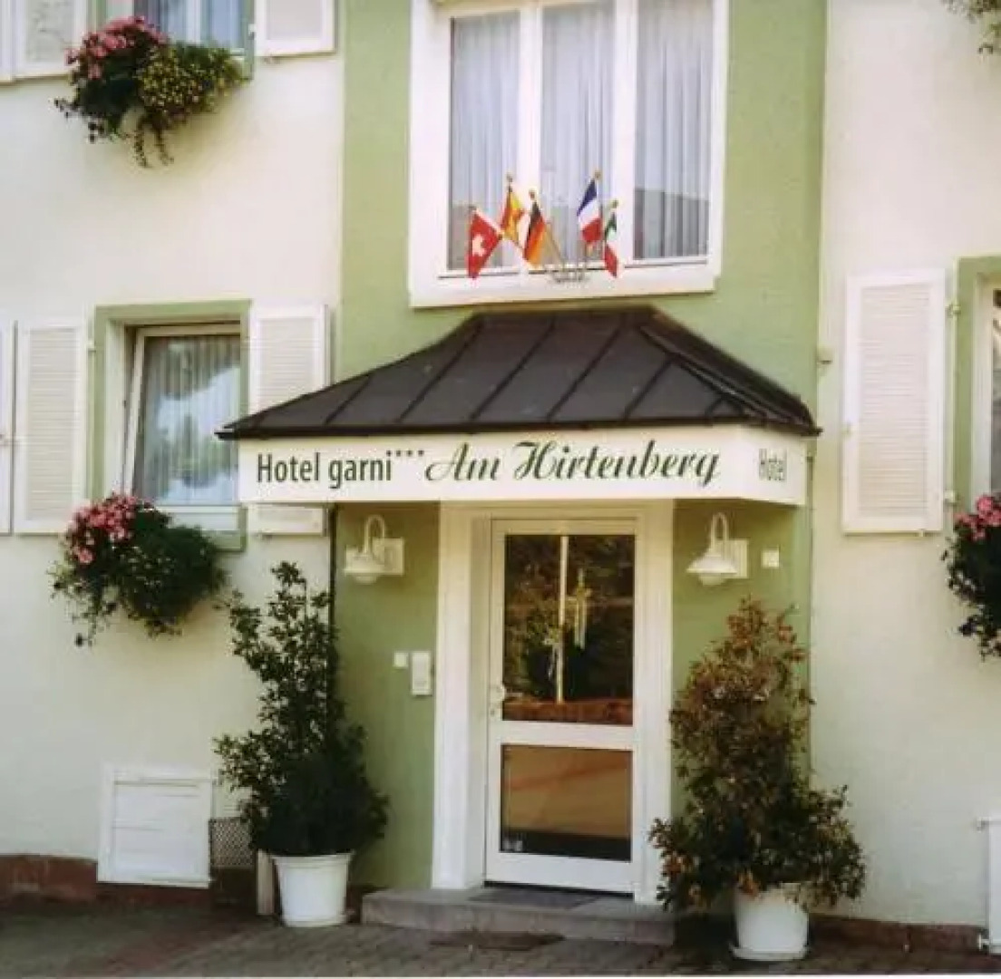 Hotel garni Am Hirtenberg