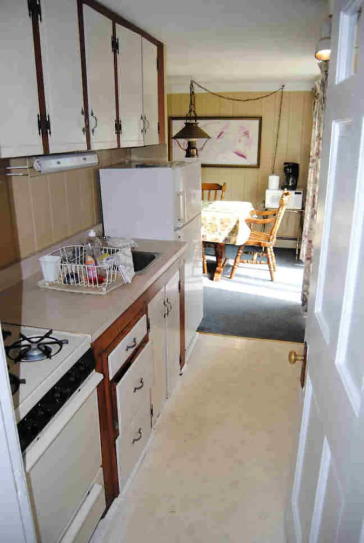 Sky Valley Motel & Cottages