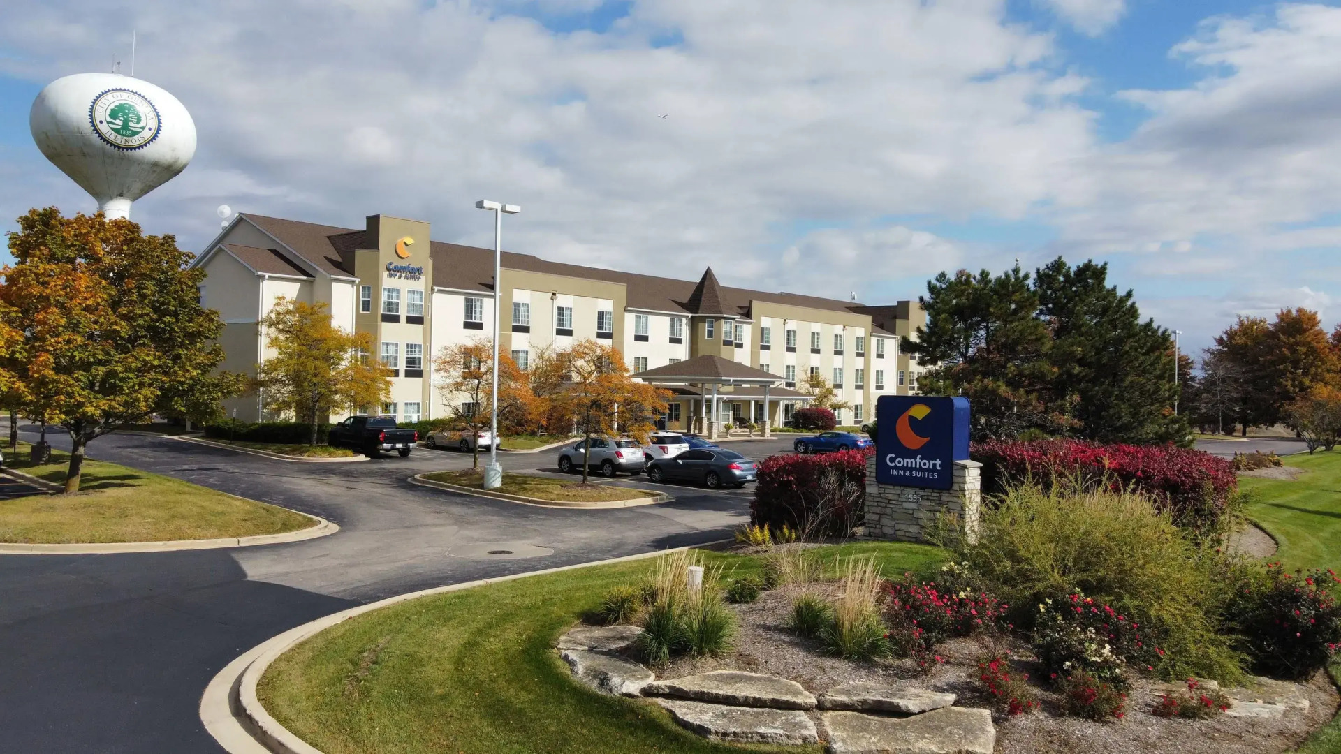 Comfort Inn & Suites Geneva - West Chicago
