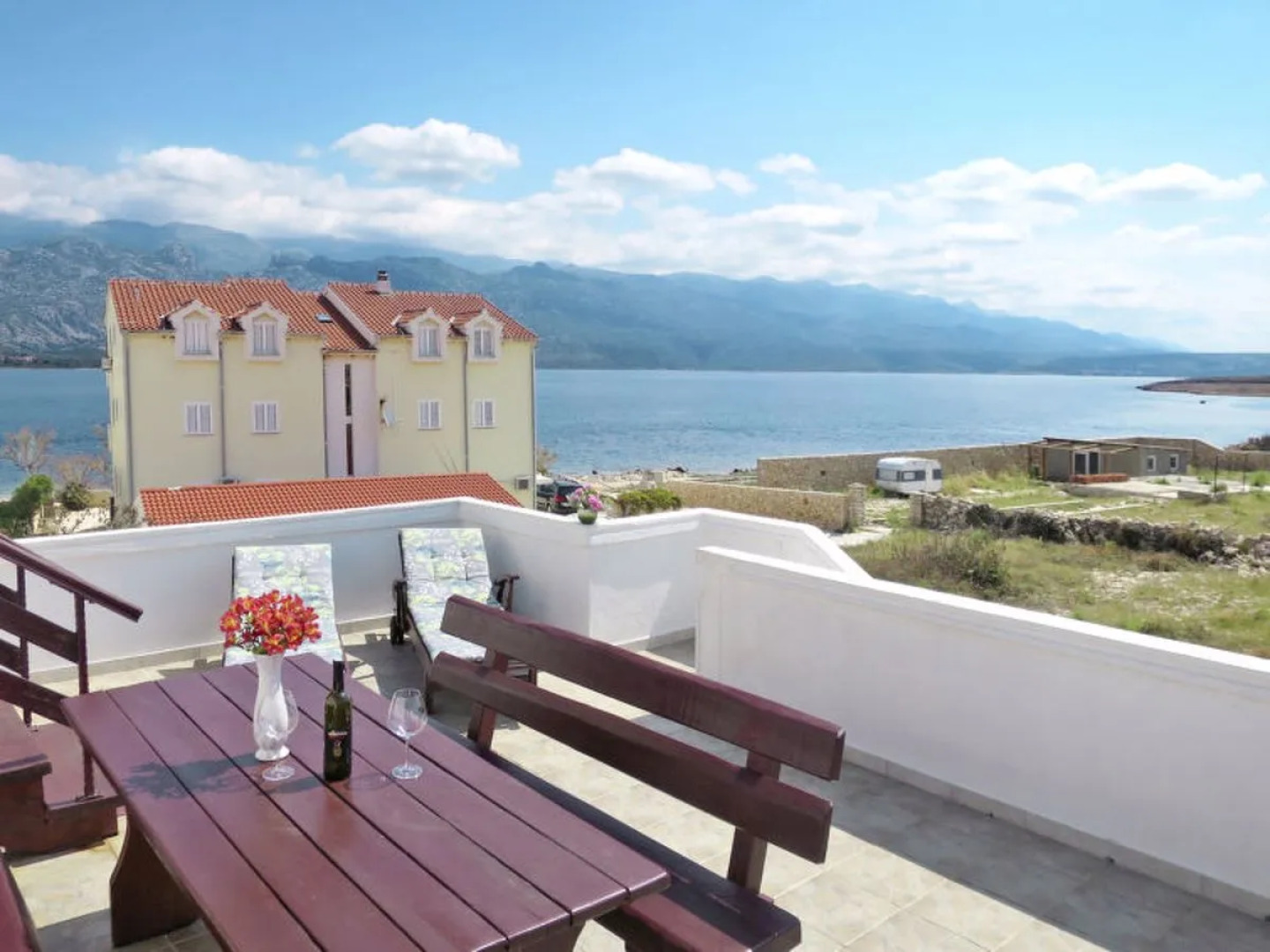 Apartment Lukeni Vinjerac 32818