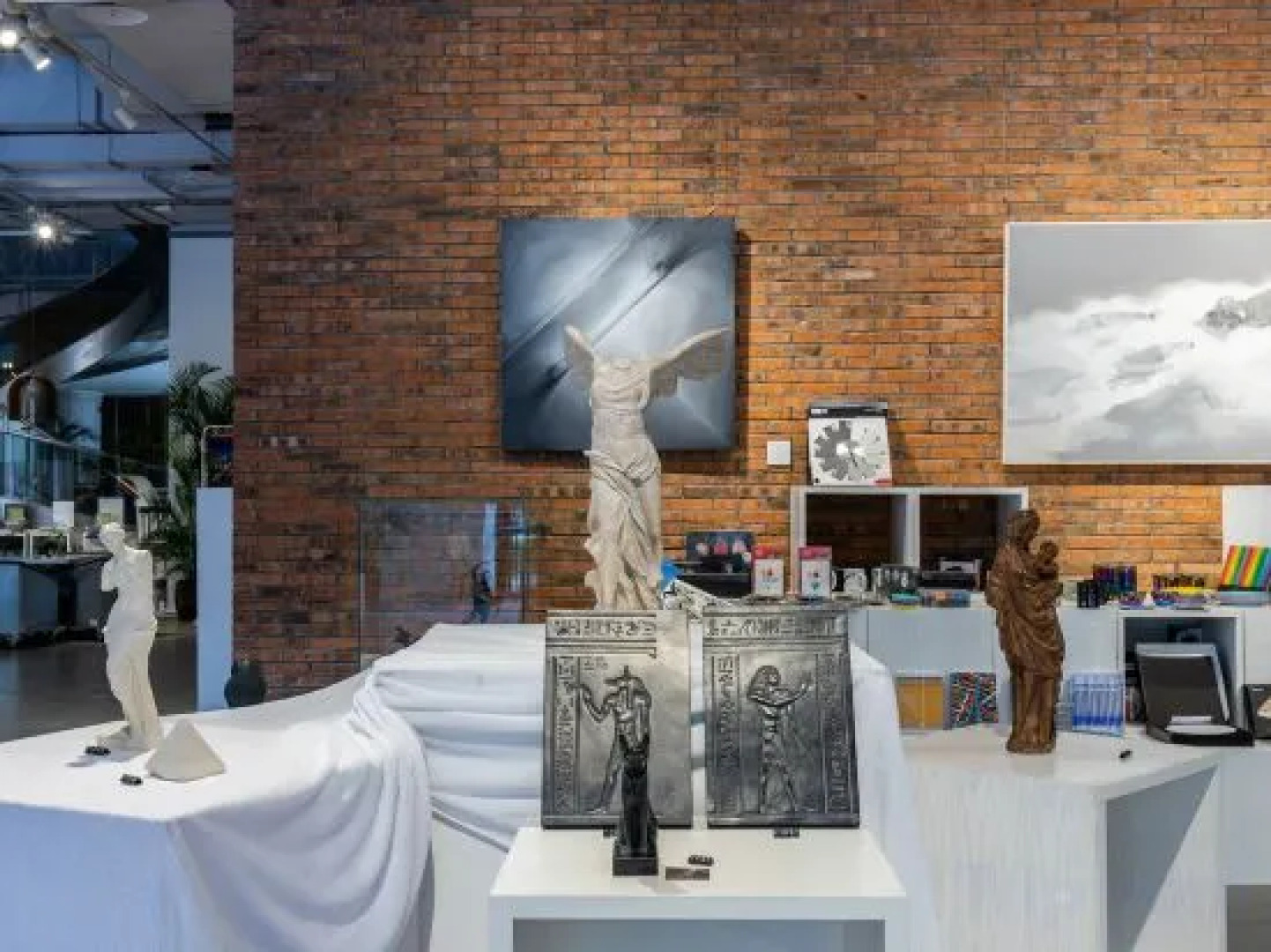 Mangrove Tree Resort World Sanya Bay - King and Queen Palm Towers