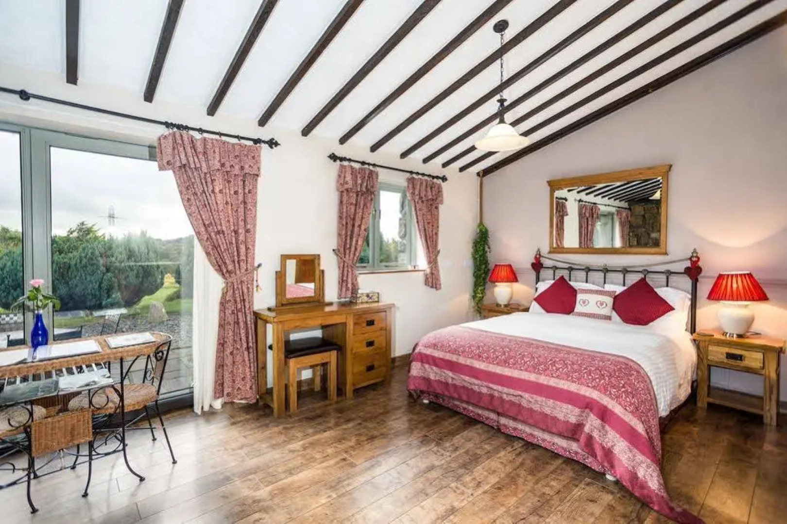 Tyddyn du Farm Luxury Suites