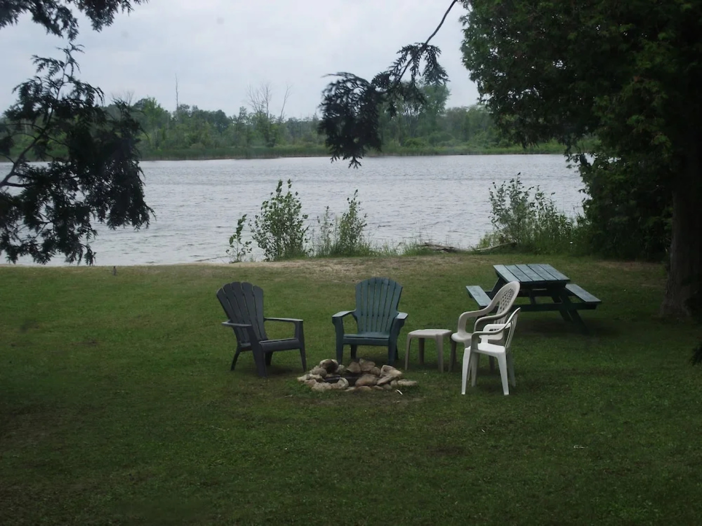 Cedars of Lake Eugenia - Cottage Resort