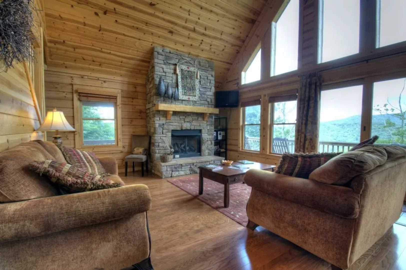 Mountain Aerie - 4 Br Cabin