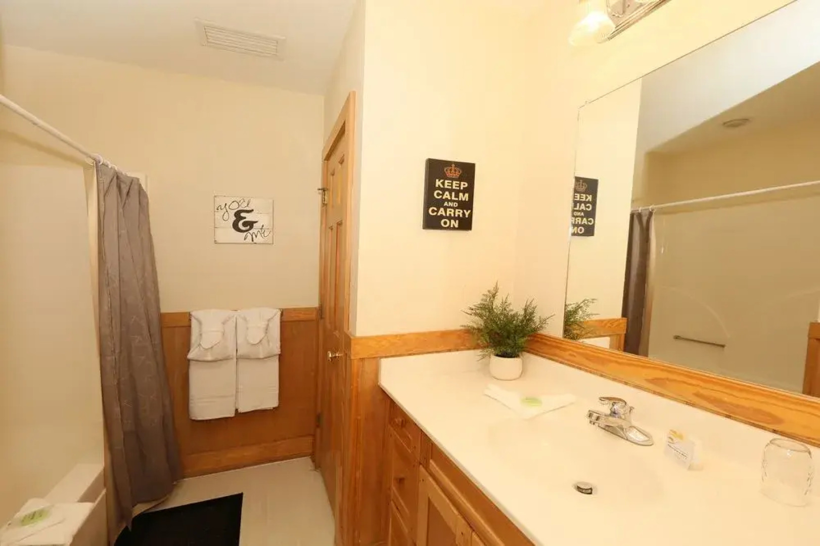 Walnut Grove 2 3 Br cabin by RedAwning