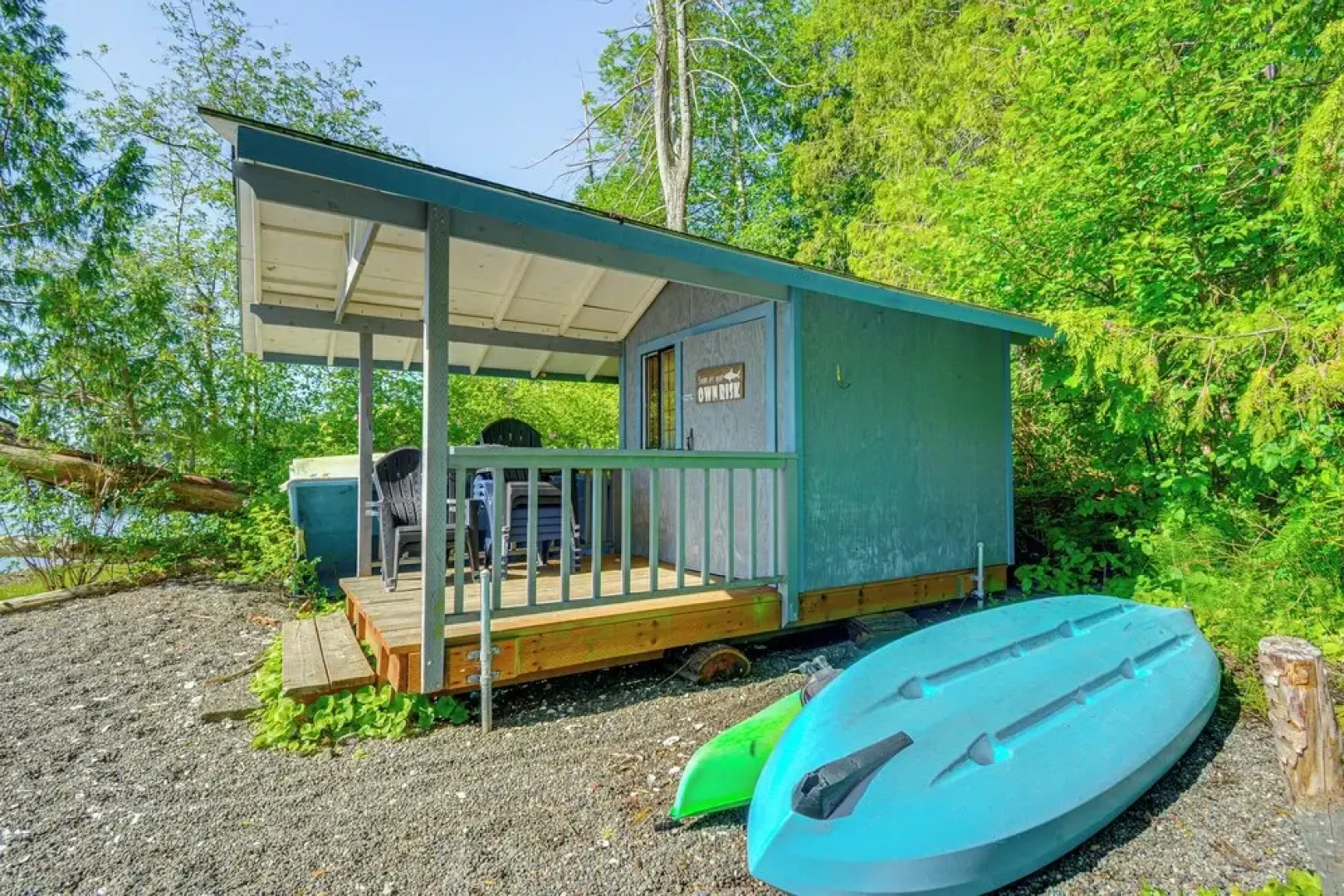 Shelton Gem w/ Kayaks: Private Beach Oyster Hunt