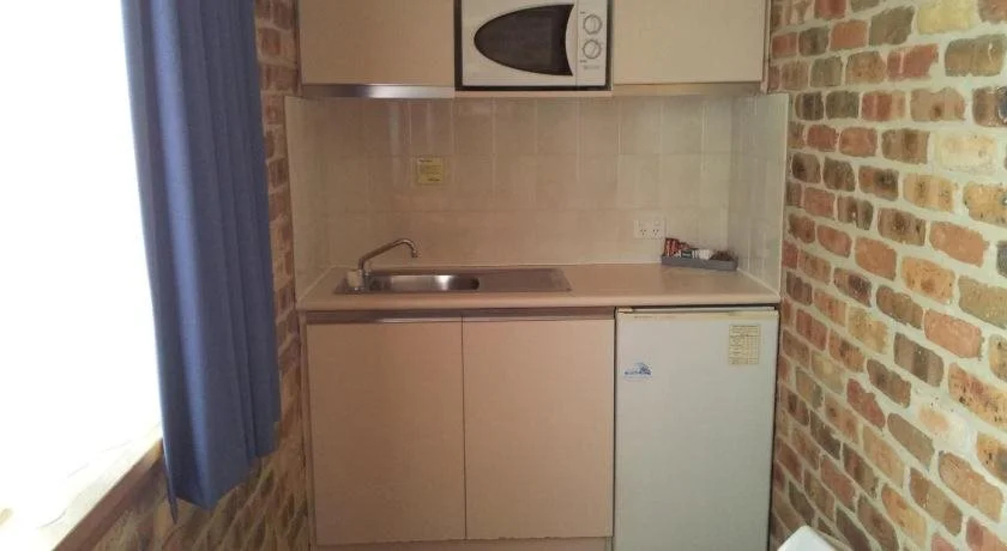 Mollymook Surfbeach Motel and Apartments