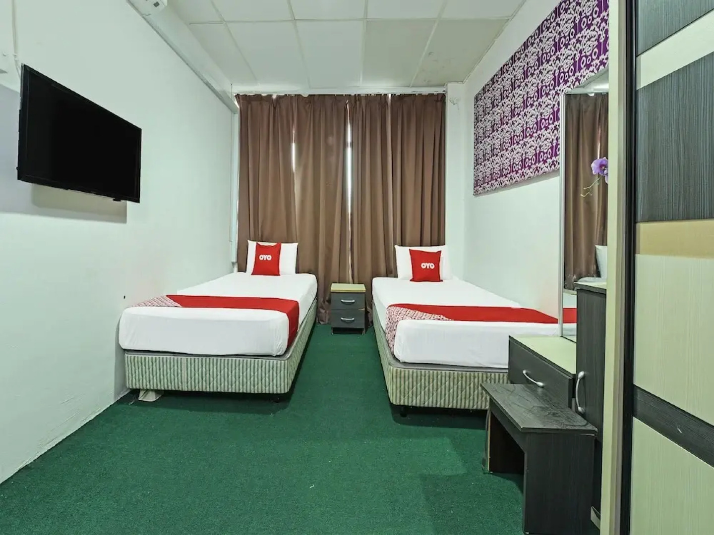 Oyo 90631 Syahirah Hotel