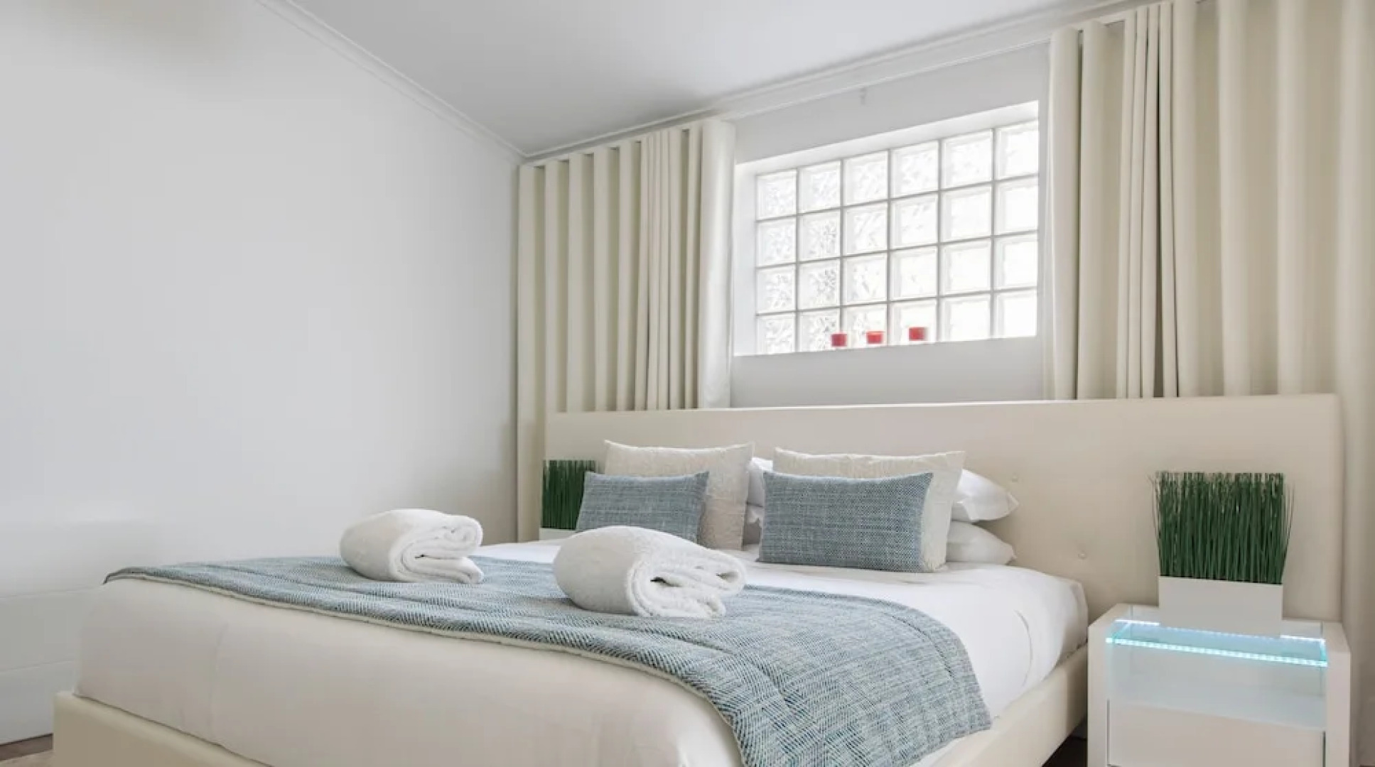 CheckinCheckout - Casa do Moinho