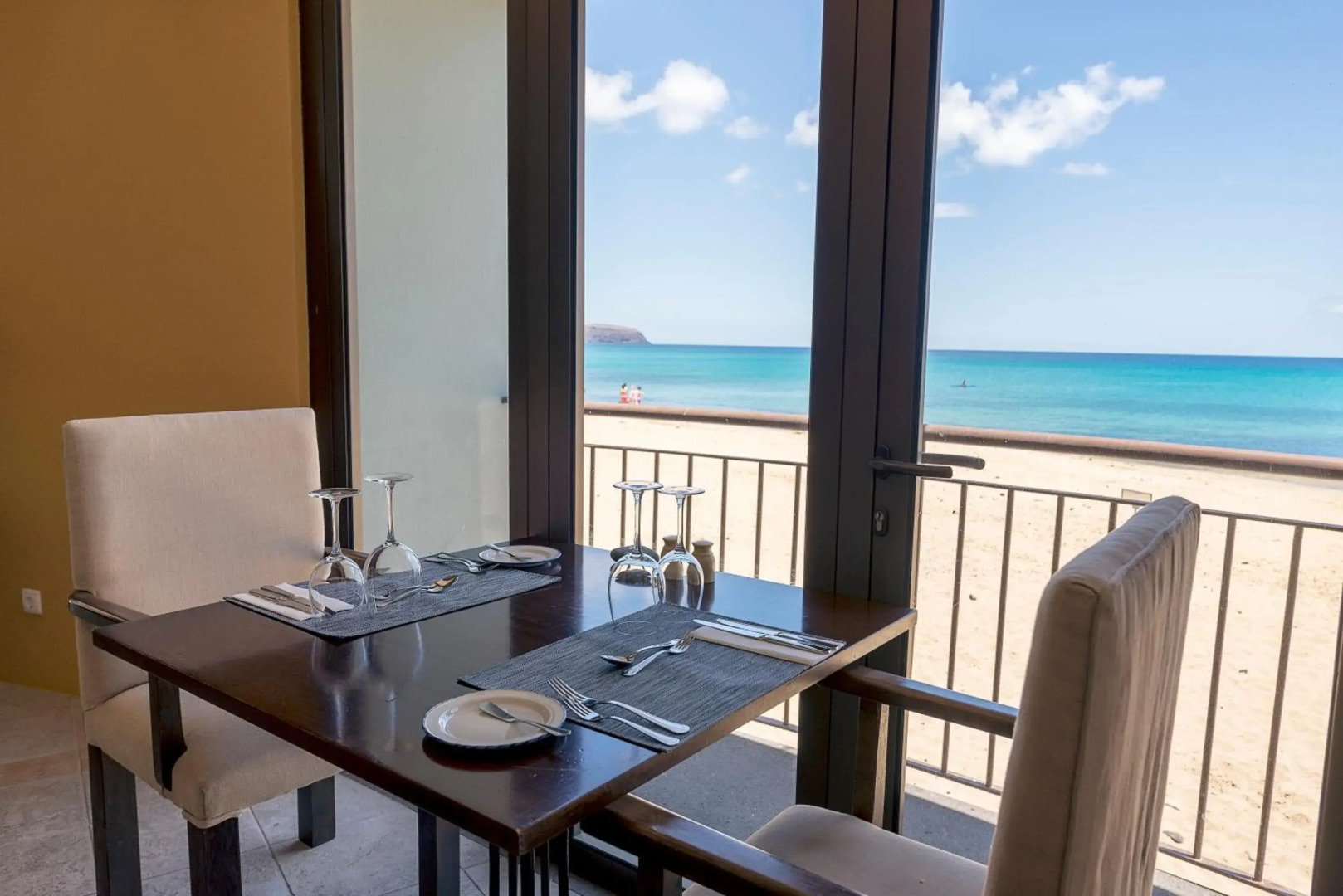 Отель Torre Praia Hotel