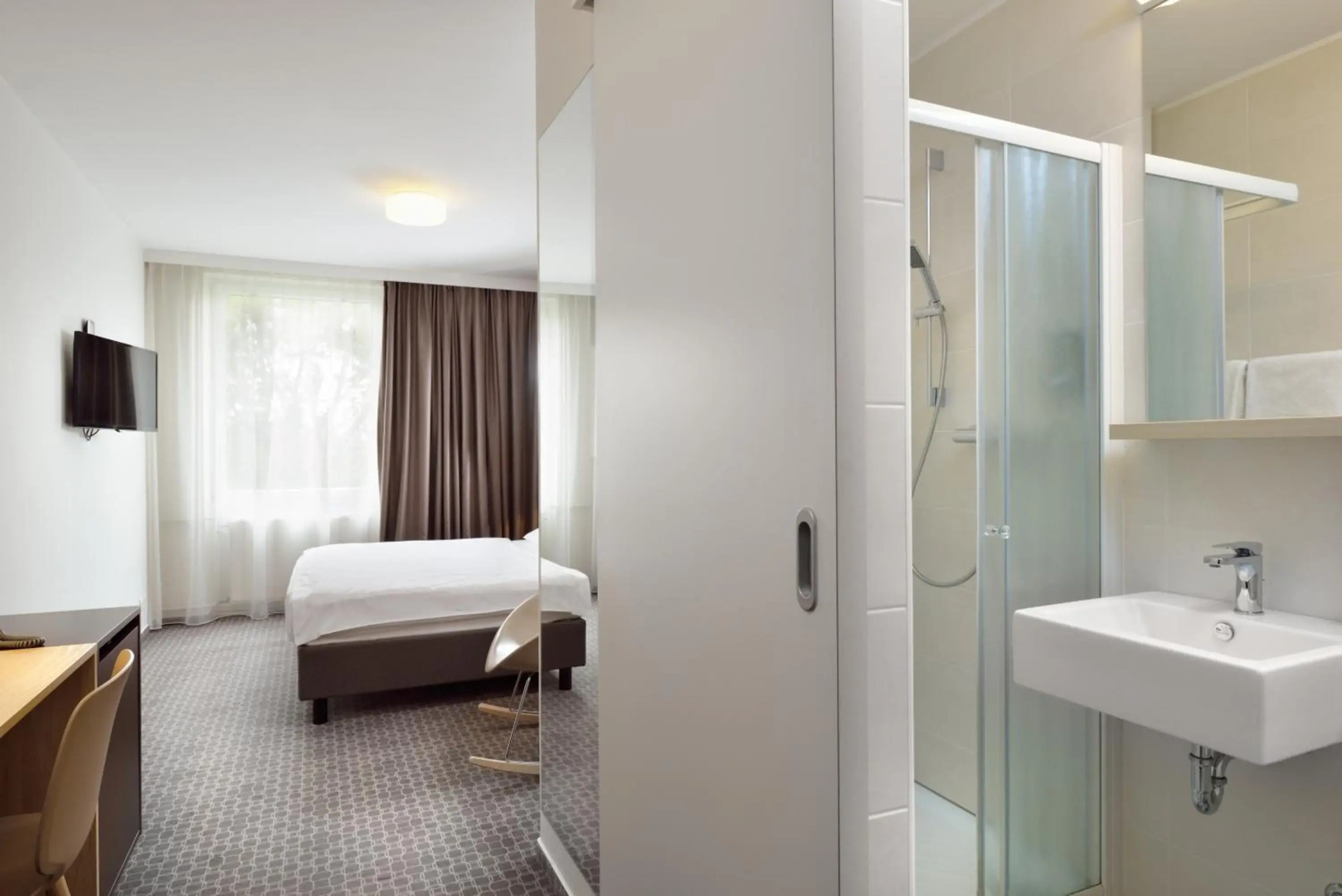 Travelodge by Wyndham Palm Springs