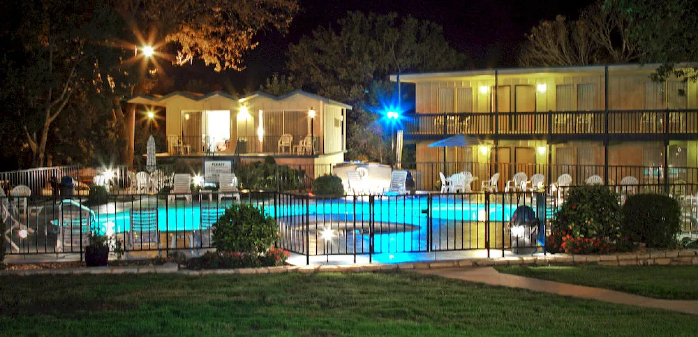 The Golden Door Motel