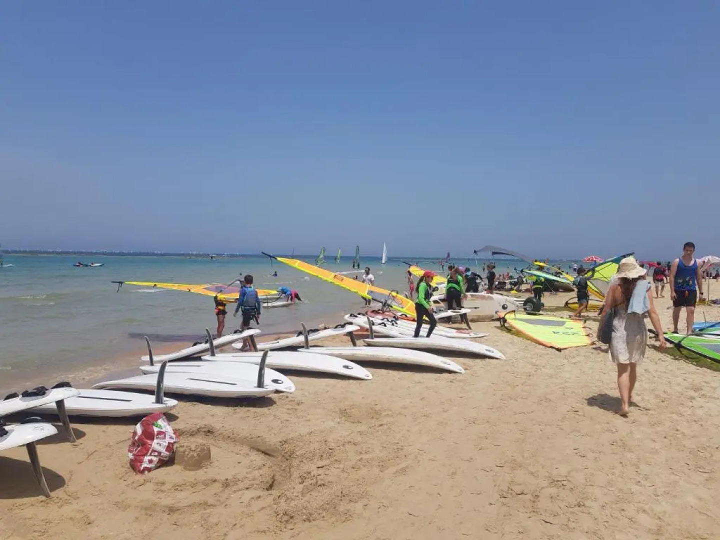 Neot Golf, Ziv's Place