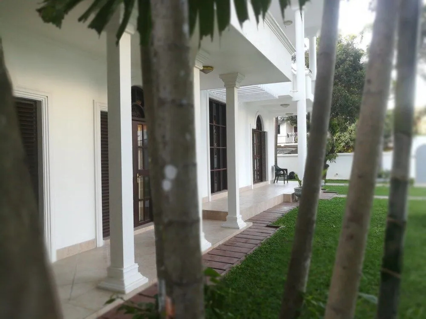 City Royal White Tourist Rest