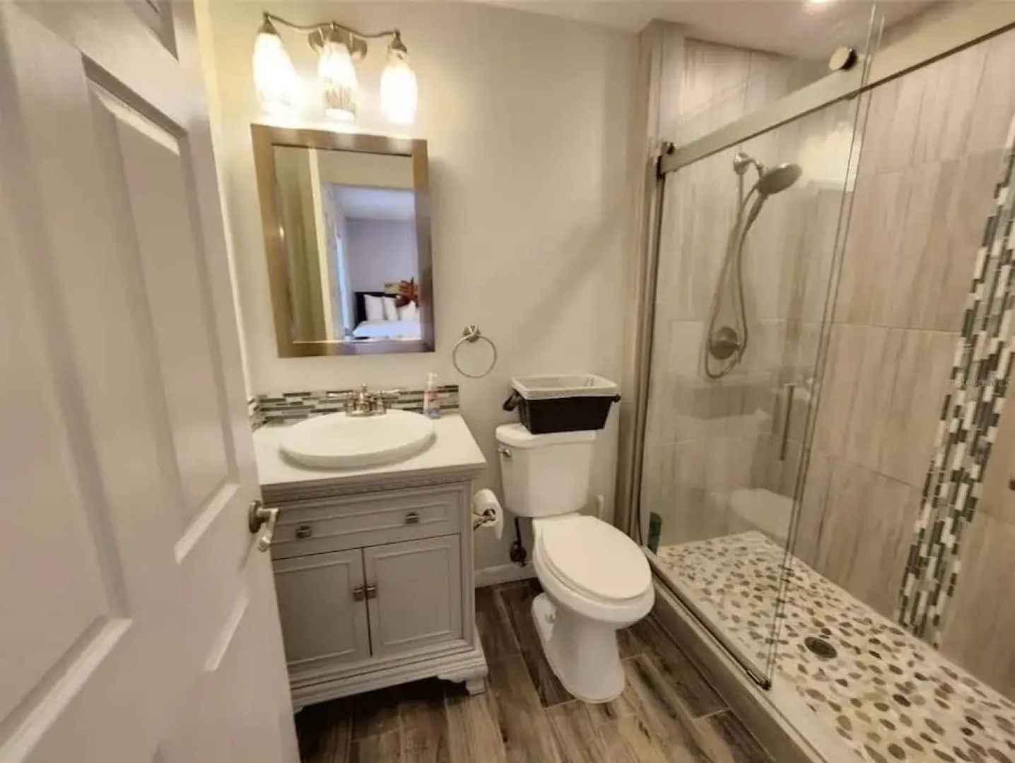 Heated Pool, Jacuzzi & Sauna! Tampa, FL