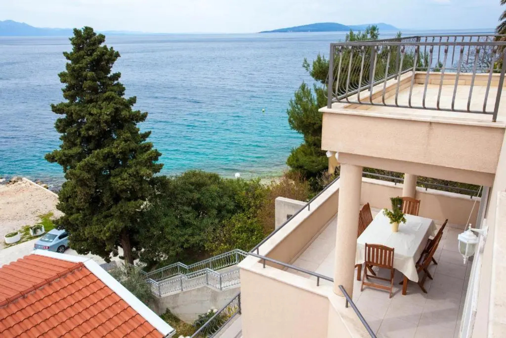 Apartmani Plana, Zaostrog