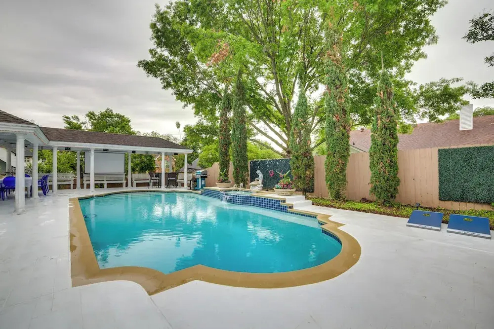 Rowlett Escape w/ Fire Pit & Lake Views