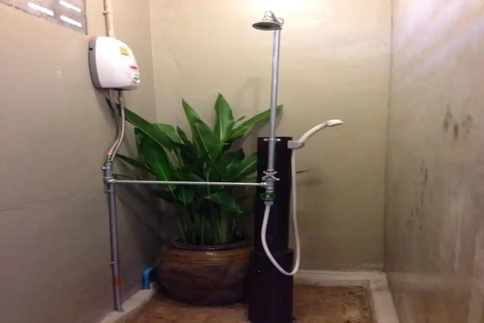 Sukkhiengdao Bar & Bed