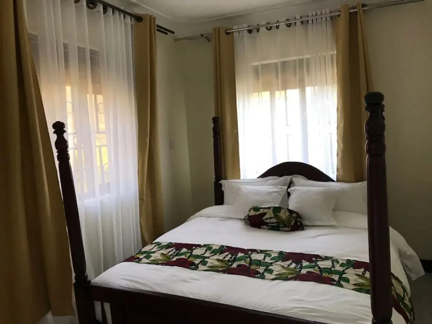 The Fortuna Hotel and Cafe