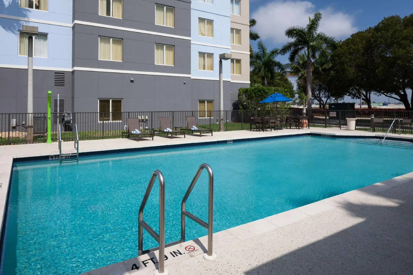 Homewood Suites by Hilton Miami-Airport/Blue Lagoon