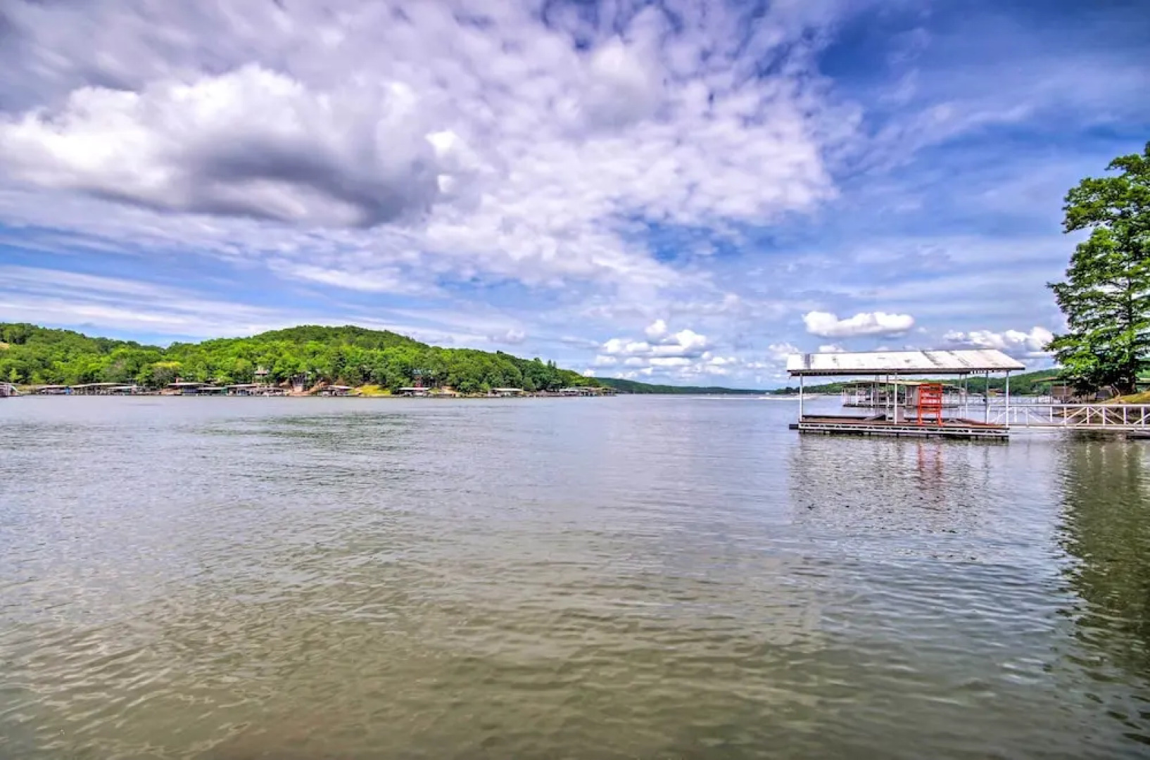 Porch, Dock & Deck: Lake of the Ozarks Oasis!