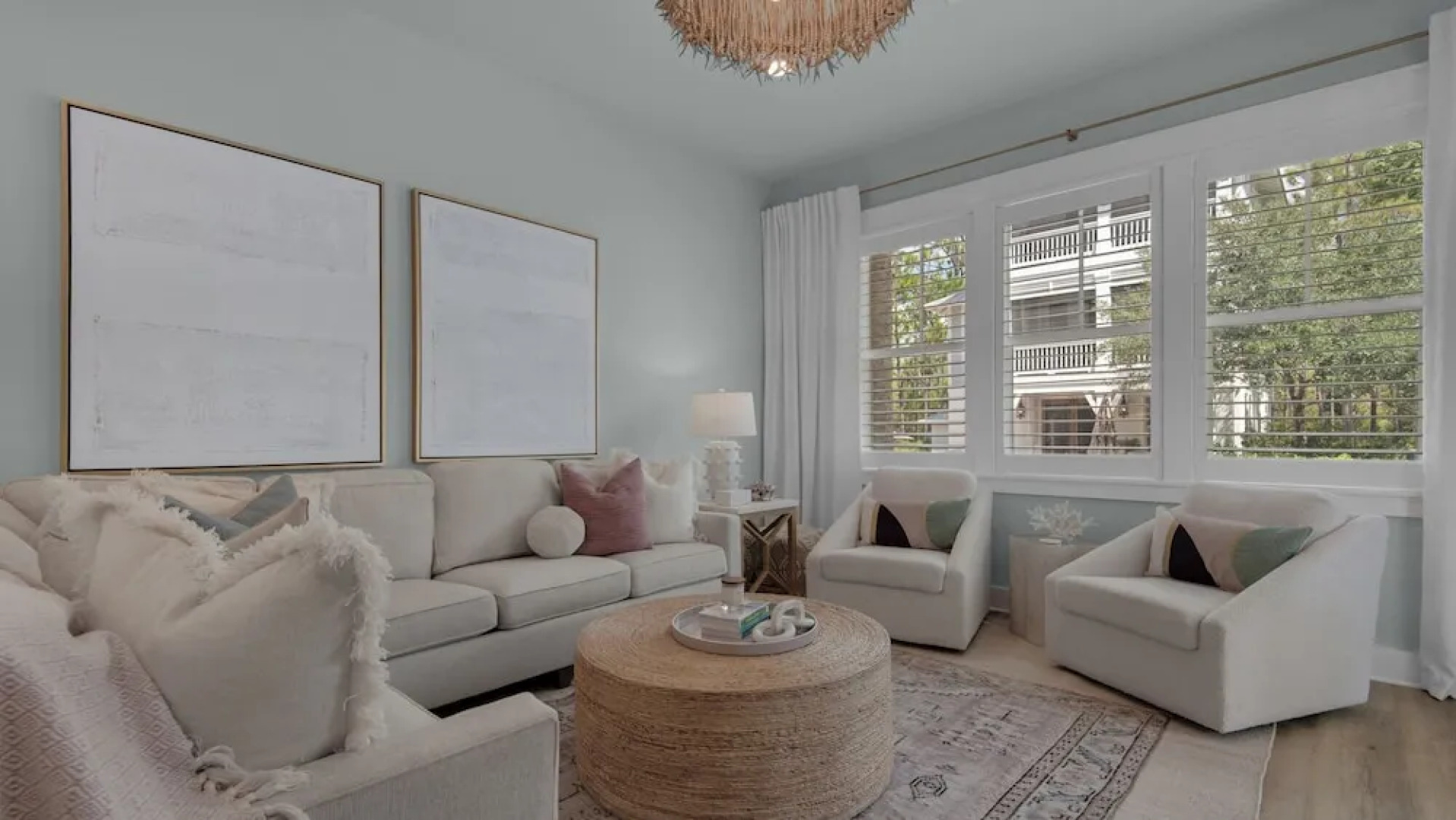 Designer Finishes, Arcade Room, Sleeps 14 & Next to Alys