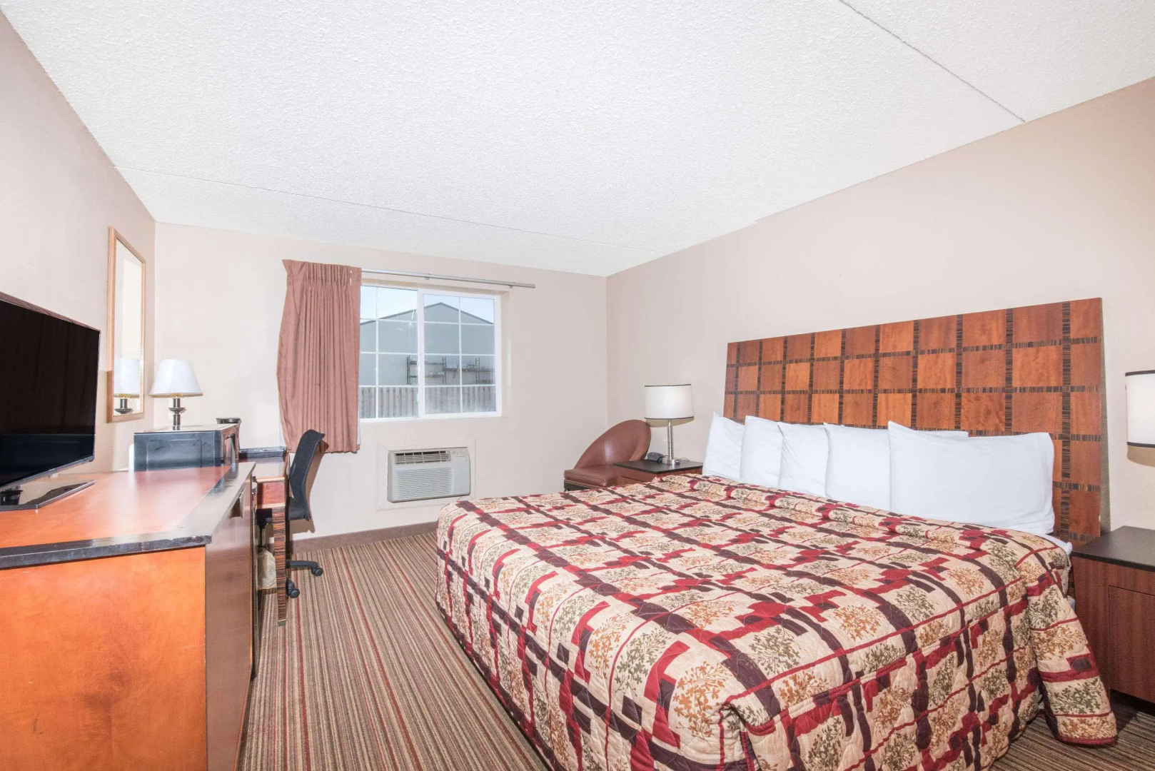 Knights Inn Grand Forks