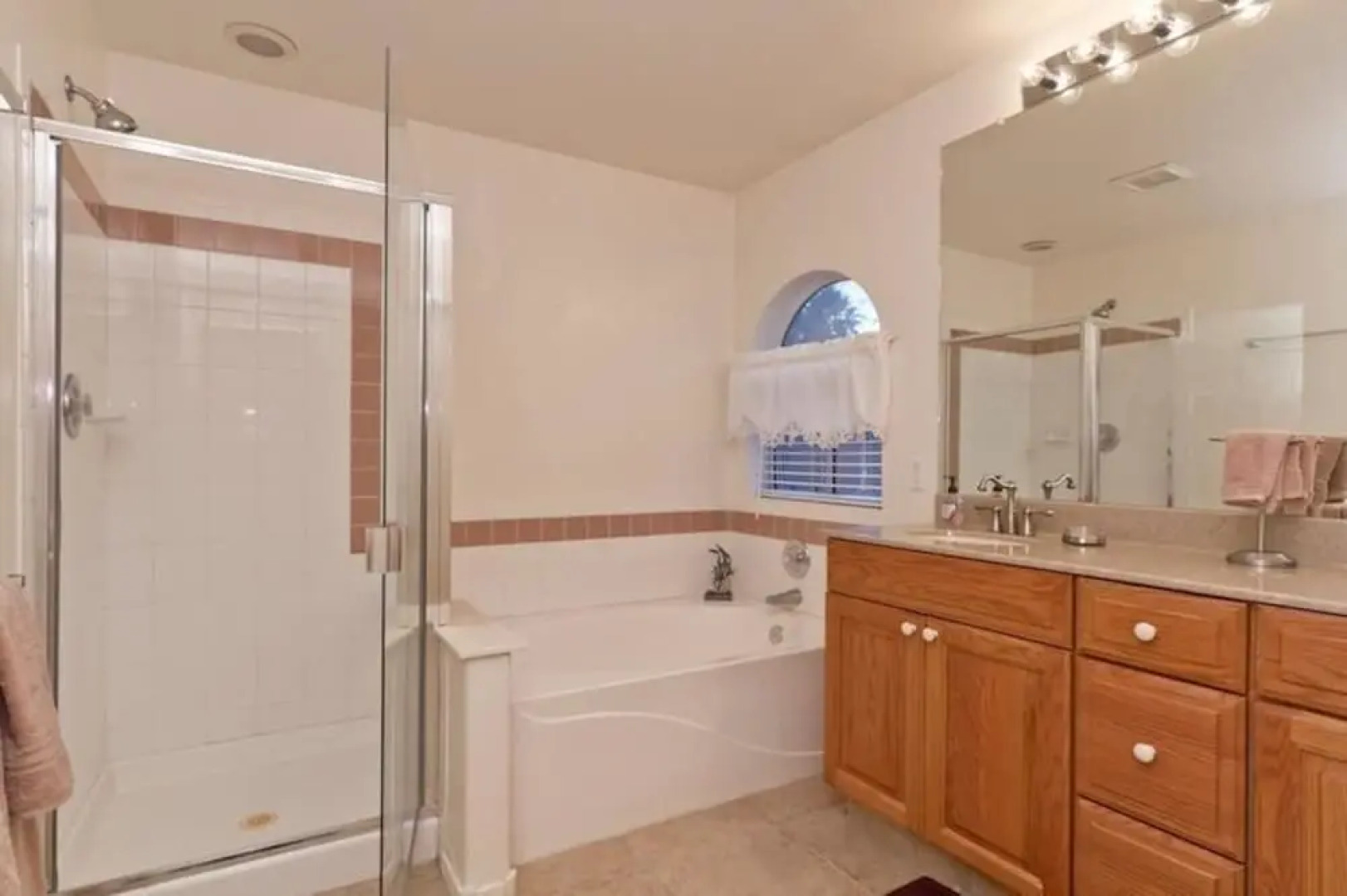 Superstition Lake By Signature Vacation Rentals