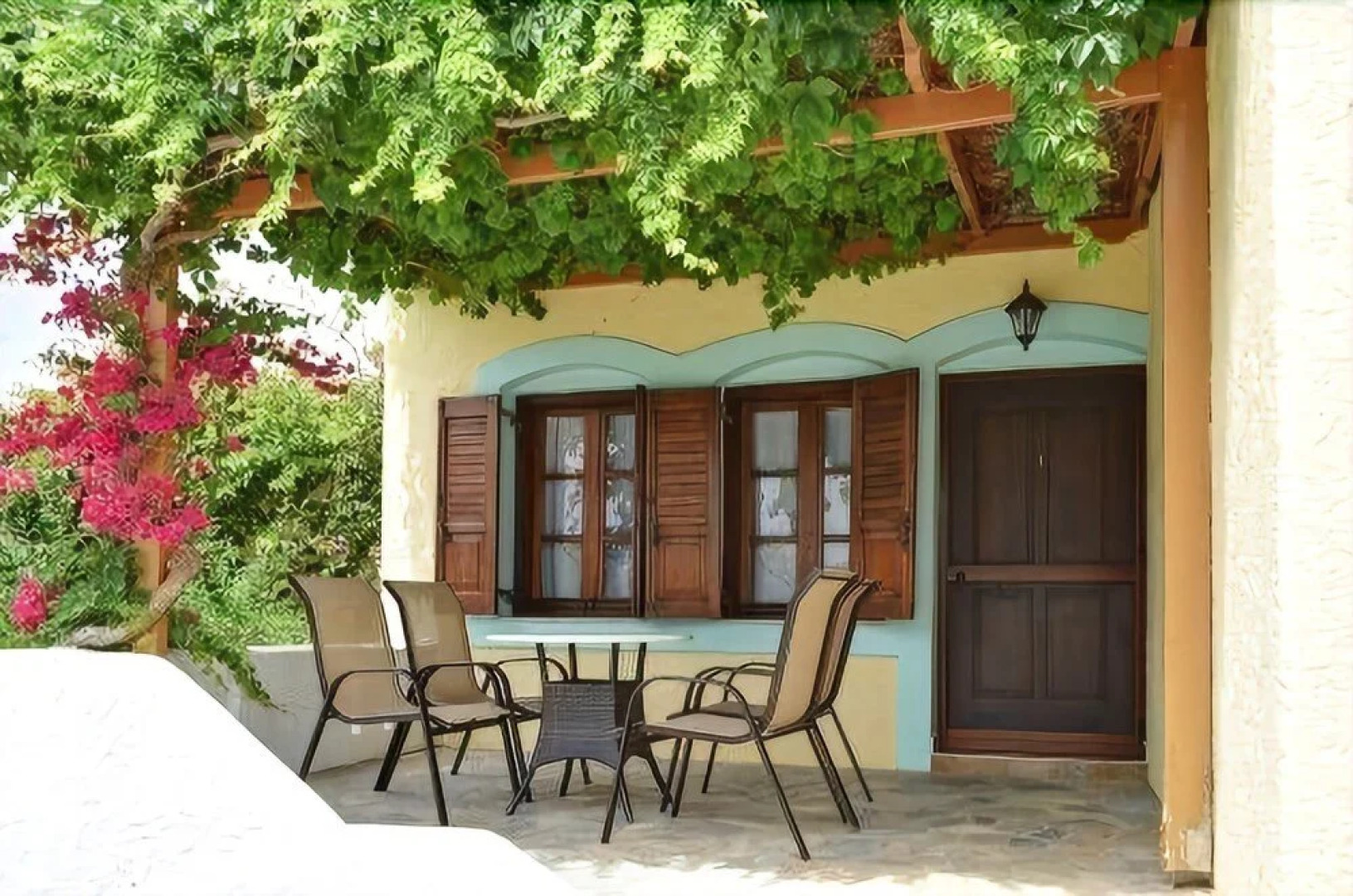 Kouremenos Beach Apartments