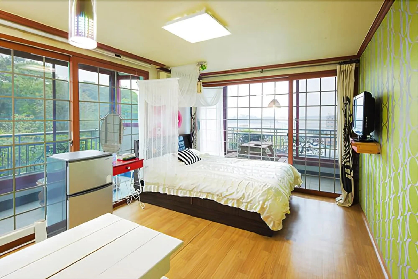 Yeongheungdoat the Seaside Pension