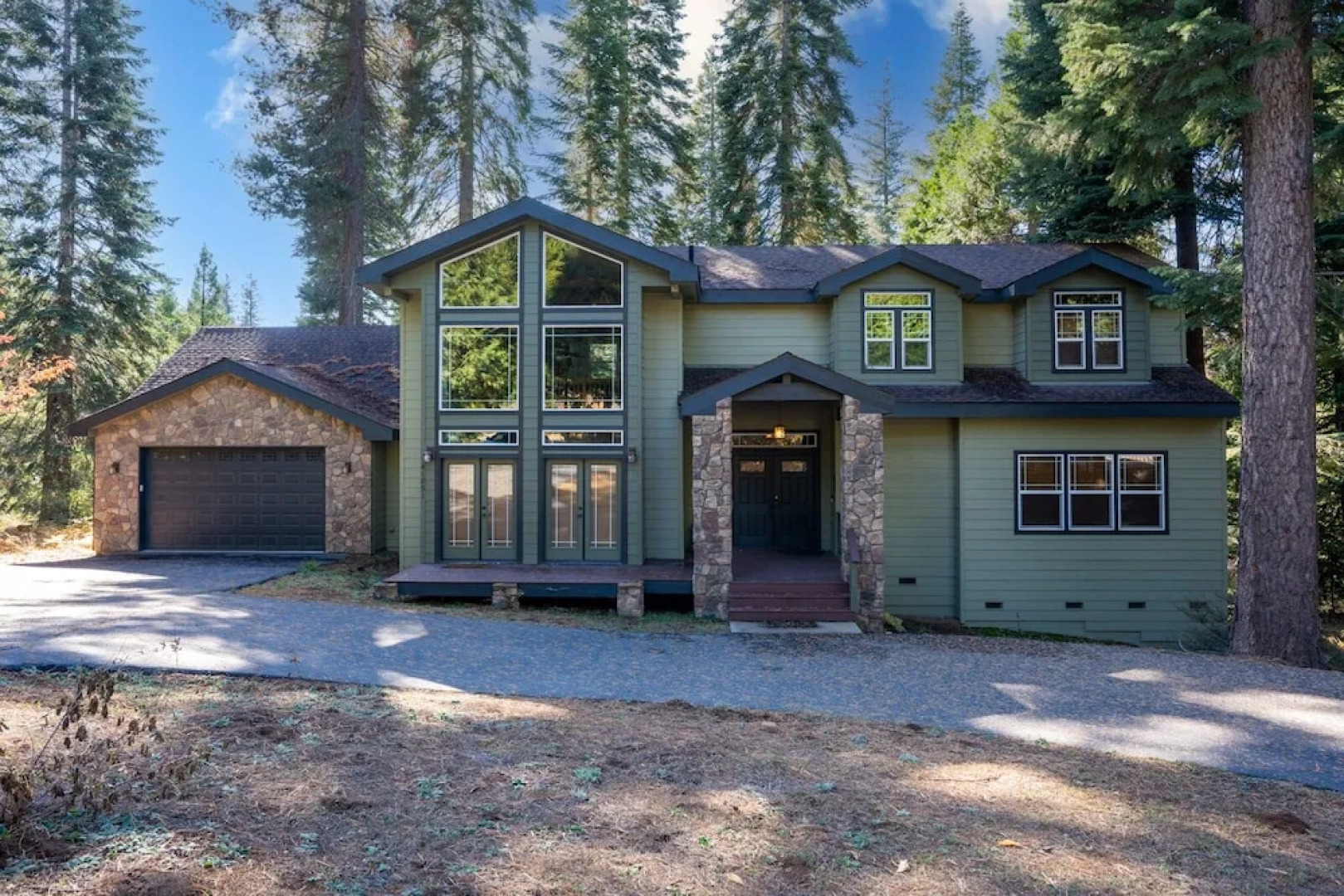 Timber Lodge - 5 Min to Shaver Lake!