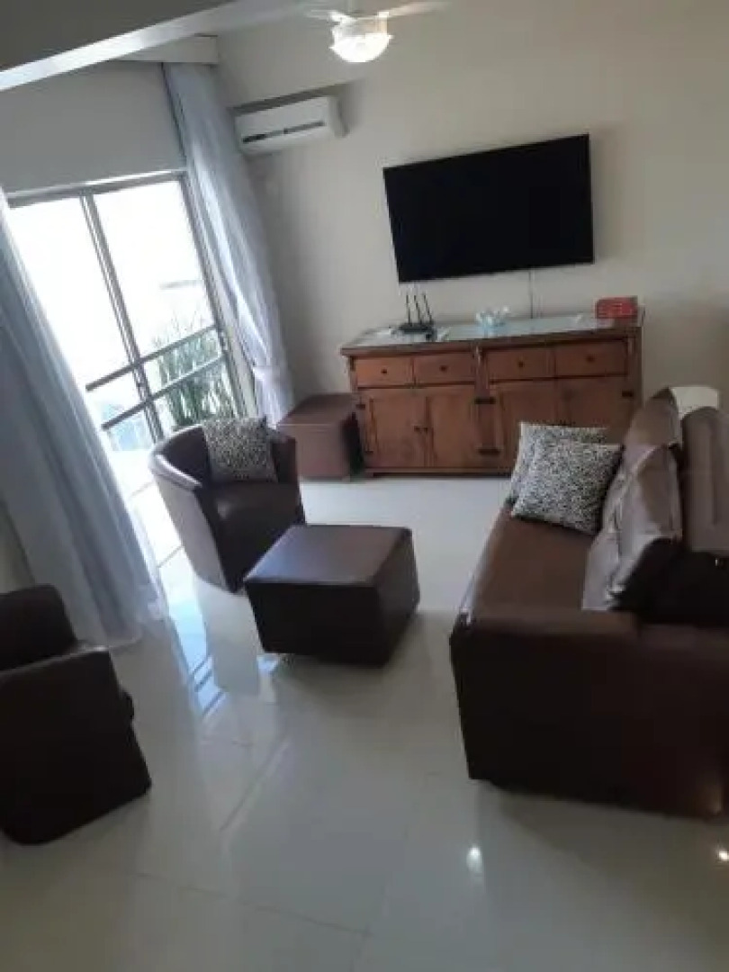 Apartamento Coral - 1 quadra do Mar