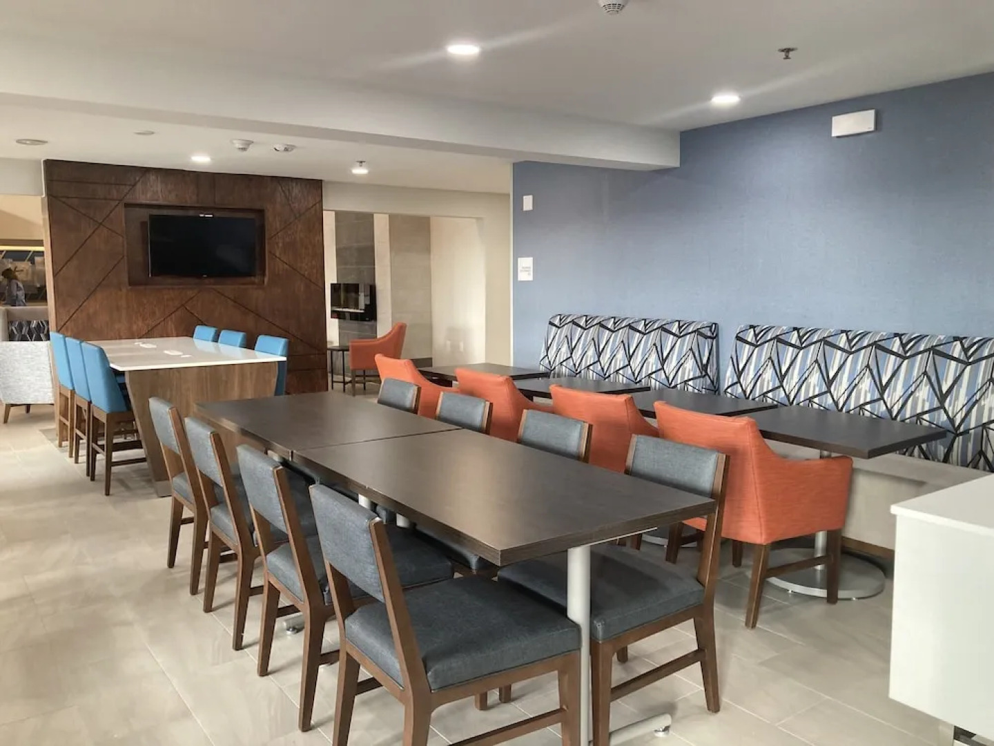 Holiday Inn Express And Suites Port Washington