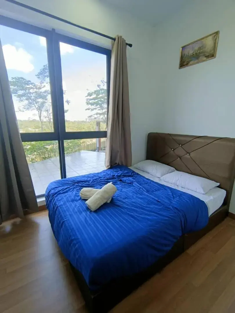 The clio 2 residences, beside conezion, beside ioi city mall, opposite serdang hospital, beside uniteen and UPM, Putrajaya